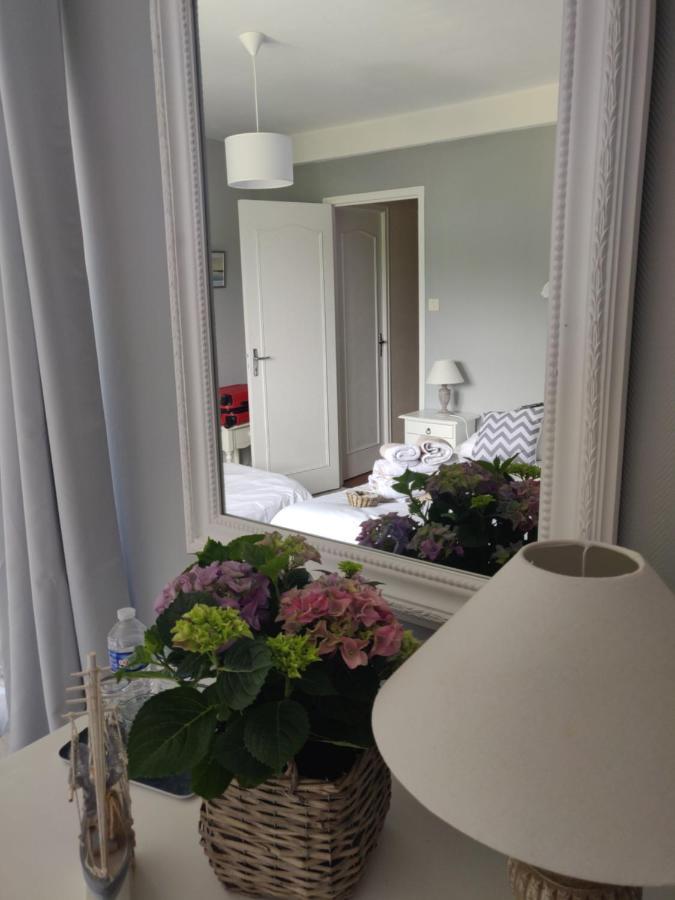 Les Fleurs Du Mont Bed & Breakfast Caux Ngoại thất bức ảnh